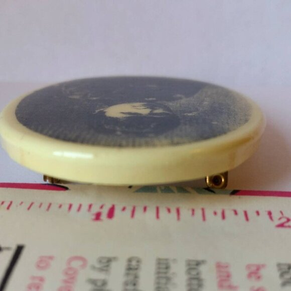 Vintage Portrait Photo Brooch Victorian Lady Picture Made in West Germany - Picture 6 of 8